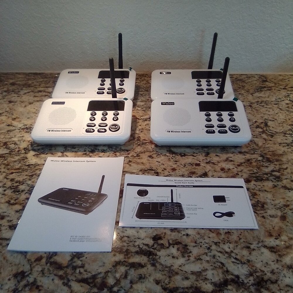 FM Wireless Intercom System - 4 stations - 1 mile range